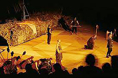 Samos Tiyatro Gösterisi, Pythagorion Antik Tiyatrosu
