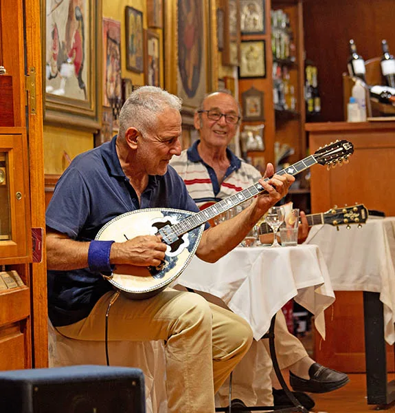 Yunan Tavernası, Yiannis Ouzeris, Vathy, Samos